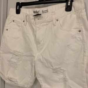 White Boyfriend jean shorts